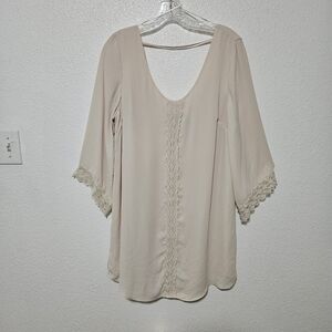 Astr dress with lace details size large